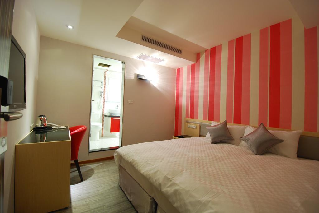 欣欣旅店 Hotel Тайпей Стая снимка