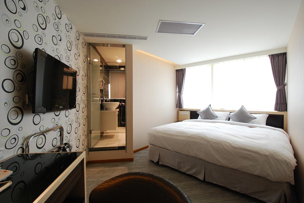 欣欣旅店 Hotel Тайпей Стая снимка